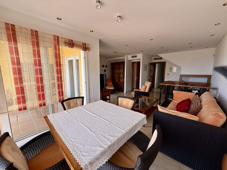 Villa for Sale in Elviria, Malaga 15