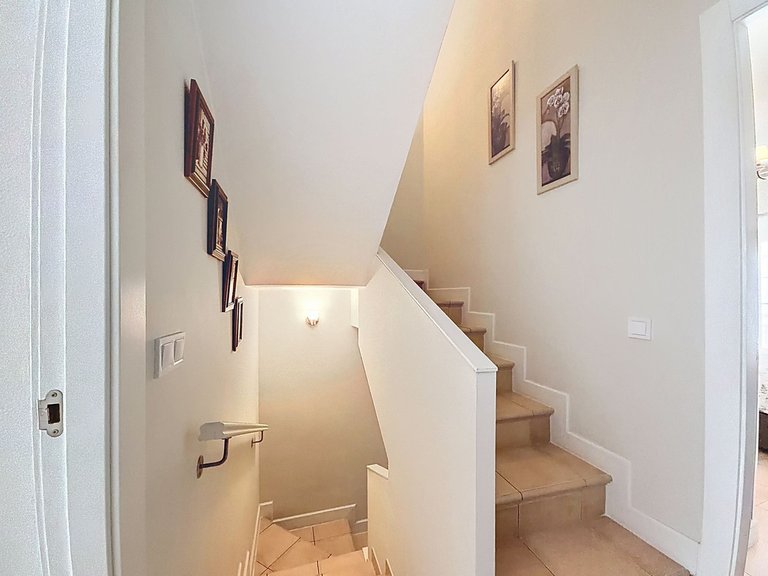 Villa for Sale in Nagüeles, Malaga 21