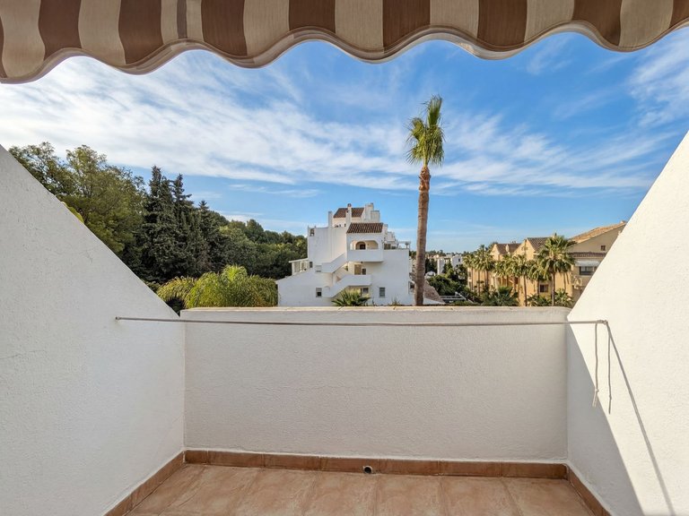 Villa for Sale in Nagüeles, Malaga 26