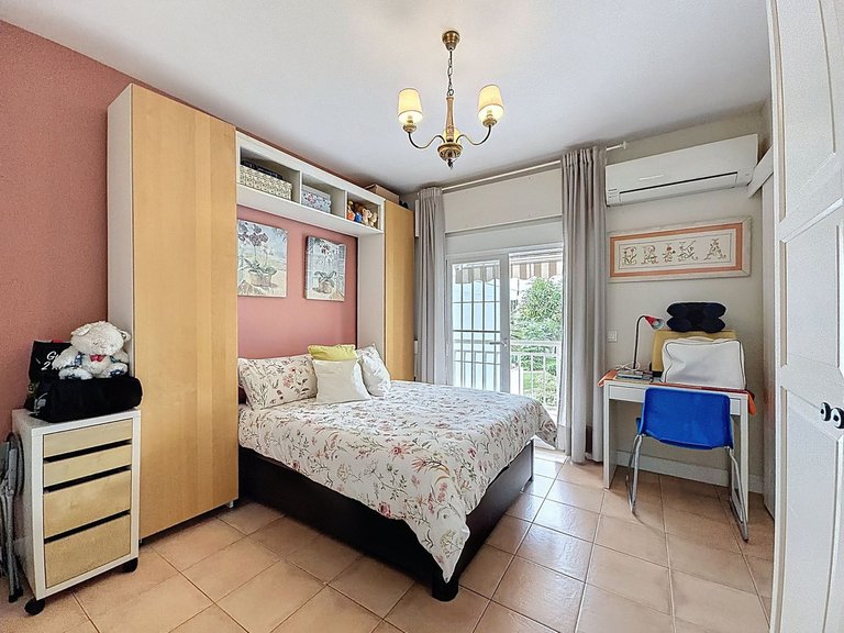 Villa for Sale in Nagüeles, Malaga 33