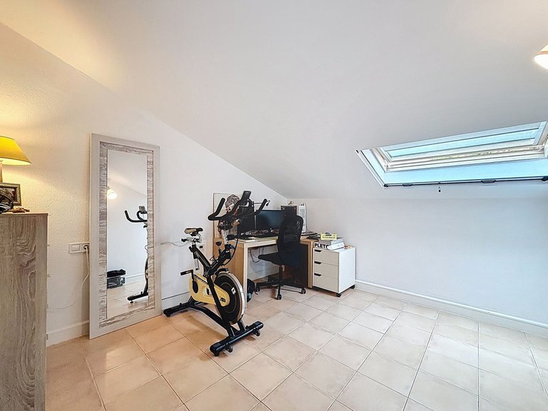 Villa for Sale in Nagüeles, Malaga 44