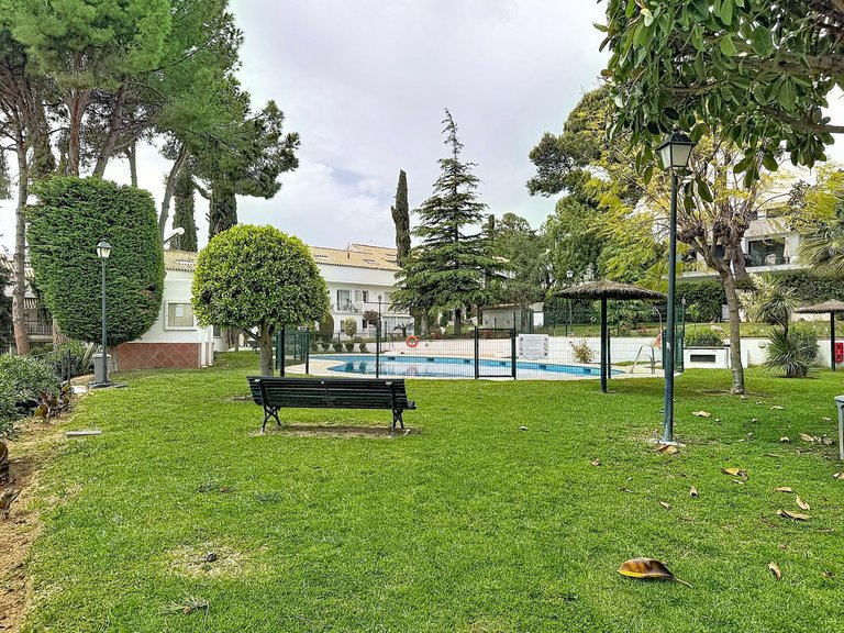 Villa for Sale in Nagüeles, Malaga 48