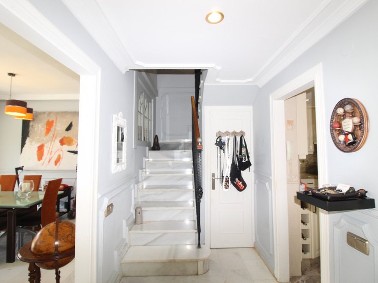 Villa for Sale in Nueva Andalucía, Malaga 10