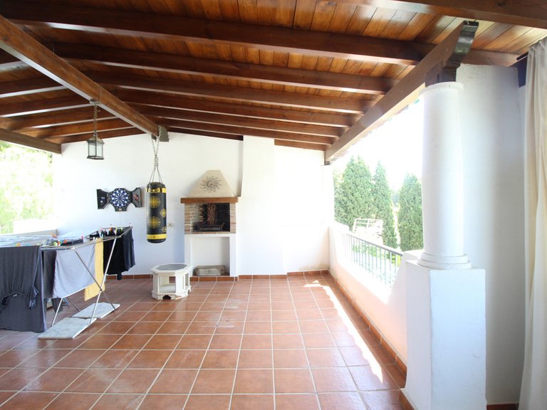 Villa for Sale in Nueva Andalucía, Malaga 3