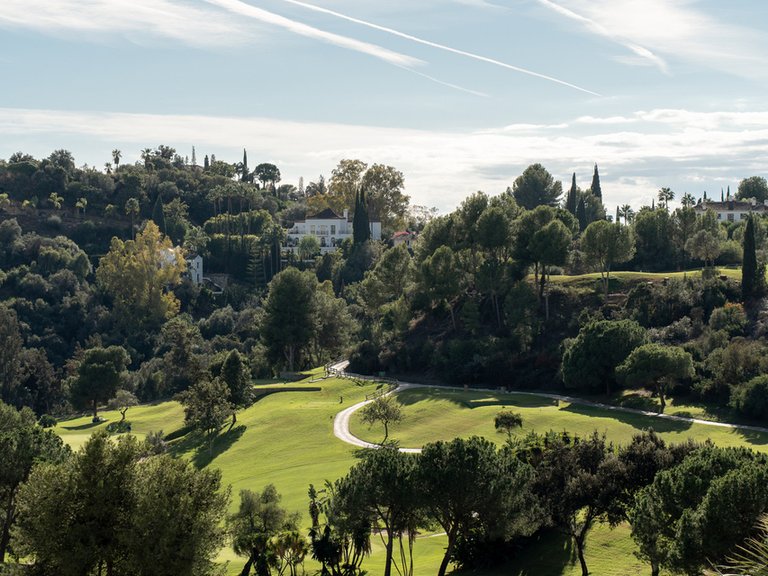 Apartment for Sale in Los Arqueros, Malaga 35