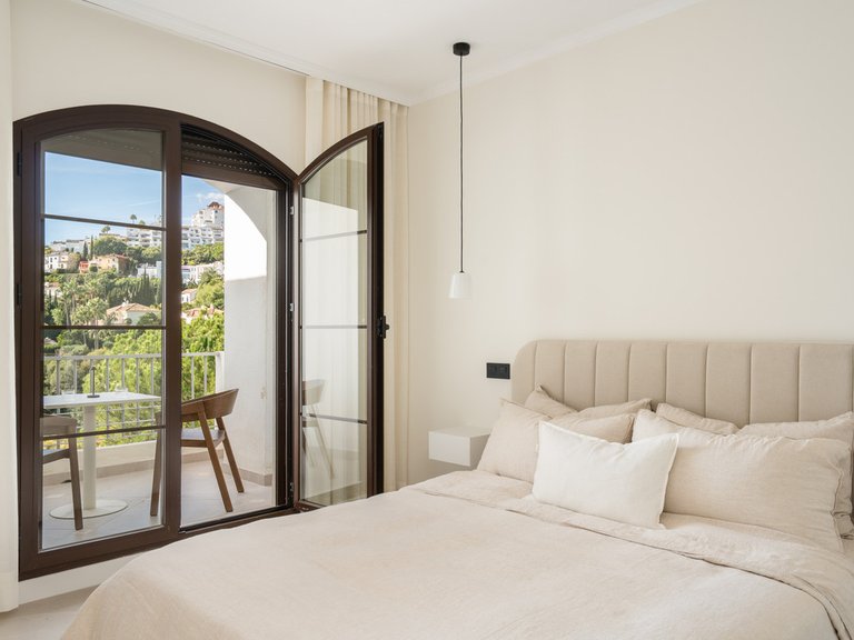 Apartment for Sale in Los Arqueros, Malaga 4