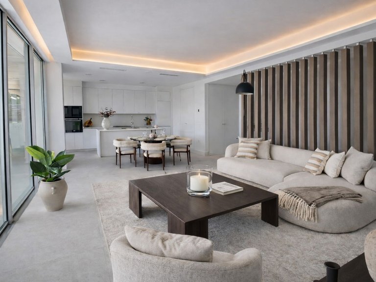 Apartment for Sale in Marbella, Malaga 1