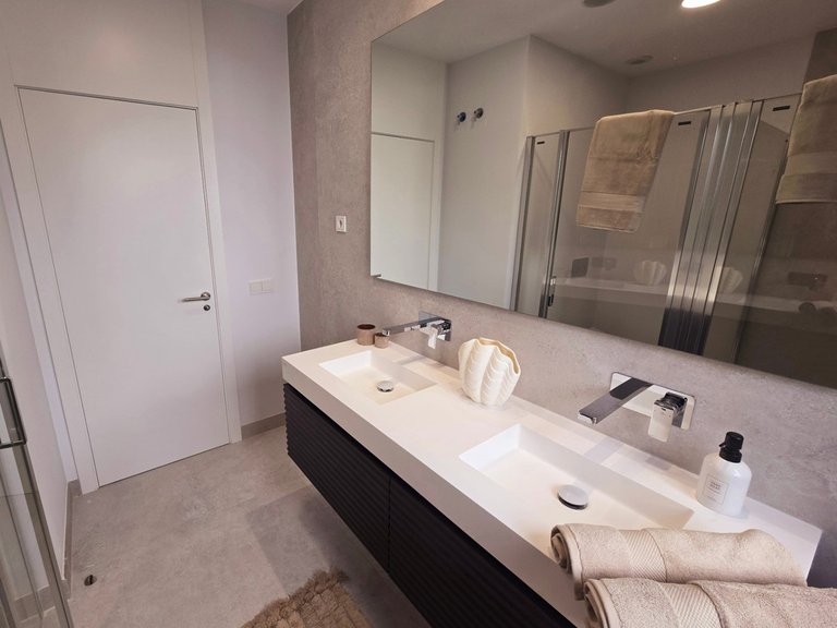 Apartment for Sale in Marbella, Malaga 30