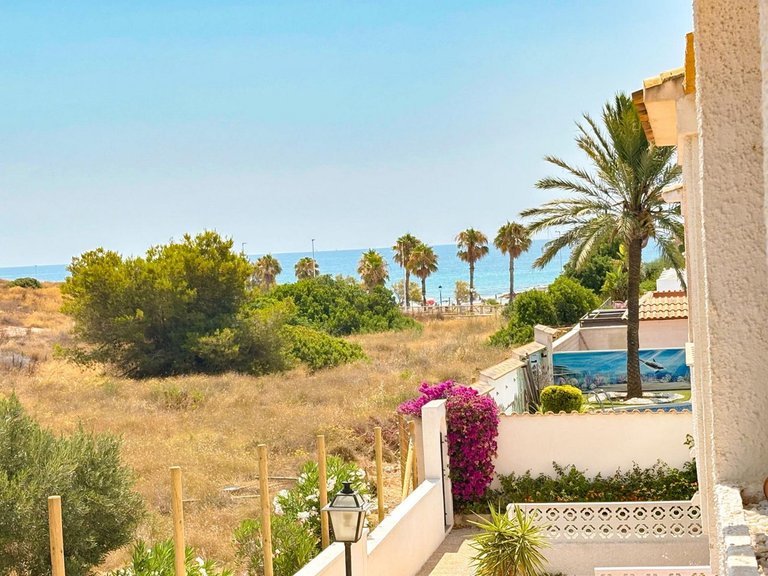 Villa for Sale in Playa Flamenca, Alicante 16