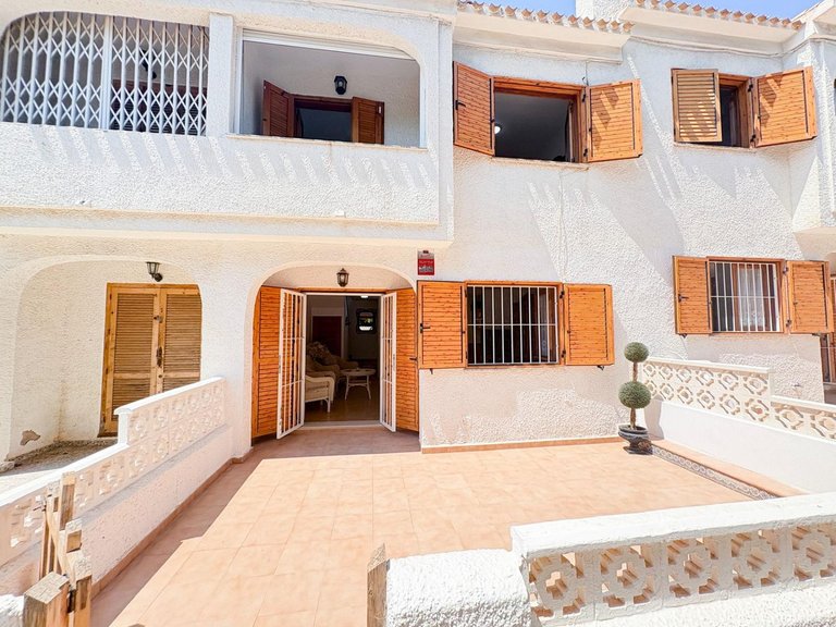 Villa for Sale in Playa Flamenca, Alicante 24