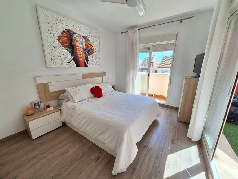 Villa for Sale in Estepona, Malaga 14