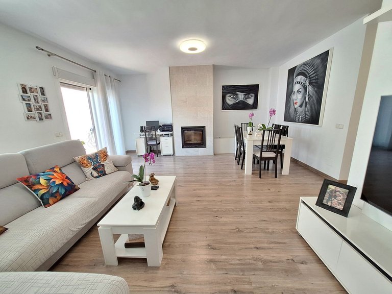 Villa for Sale in Estepona, Malaga 8