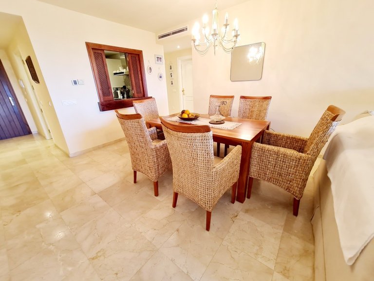Apartment for Sale in New Golden Mile, Malaga 6