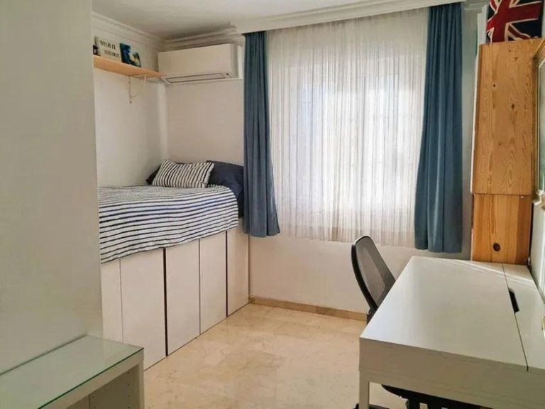 Villa for Sale in Estepona, Malaga 16