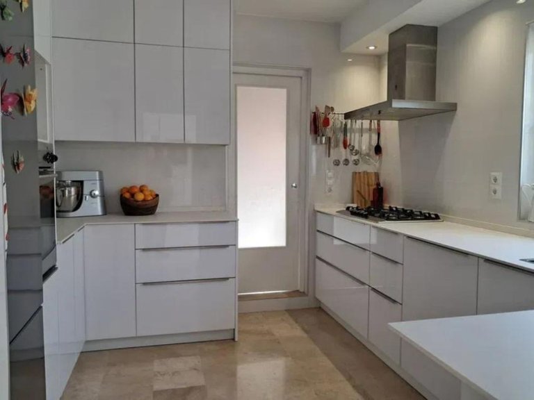 Villa for Sale in Estepona, Malaga 3