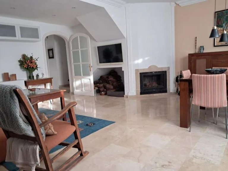 Villa for Sale in Estepona, Malaga 9