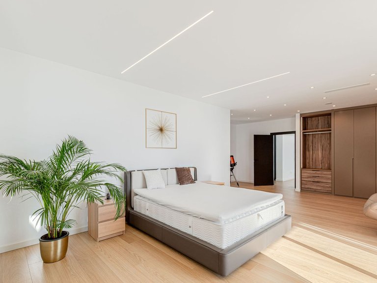 Villa for Sale in El Paraiso, Malaga 11