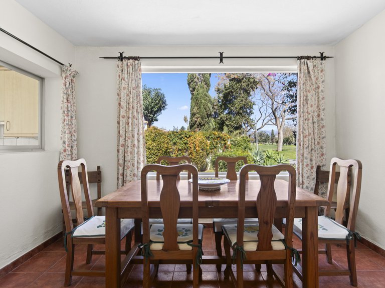 Villa for Sale in Guadalmina Baja, Malaga 10
