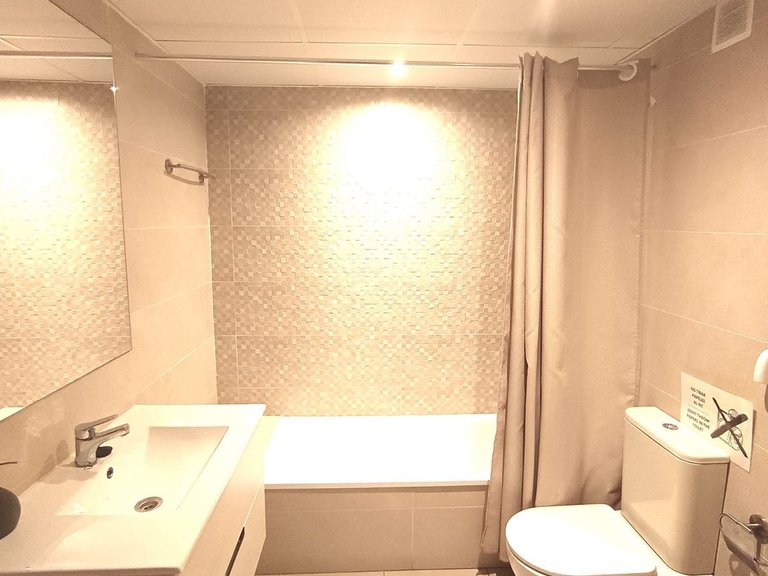 Apartment for Sale in Nueva Andalucía, Malaga 14