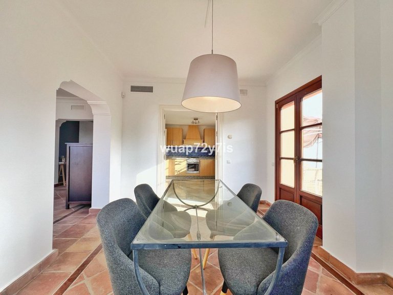 Villa for Sale in Benahavís, Malaga 12