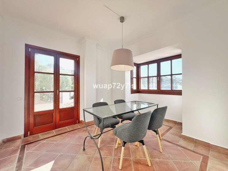 Villa for Sale in Benahavís, Malaga 13