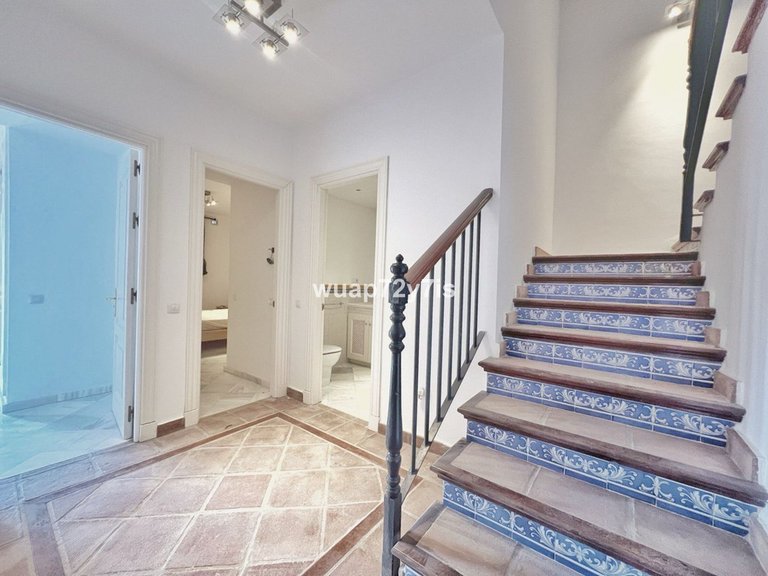 Villa for Sale in Benahavís, Malaga 21