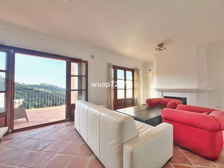 Villa for Sale in Benahavís, Malaga 8