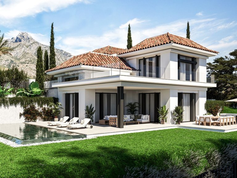 Villa for Sale in The Golden Mile, Malaga 1