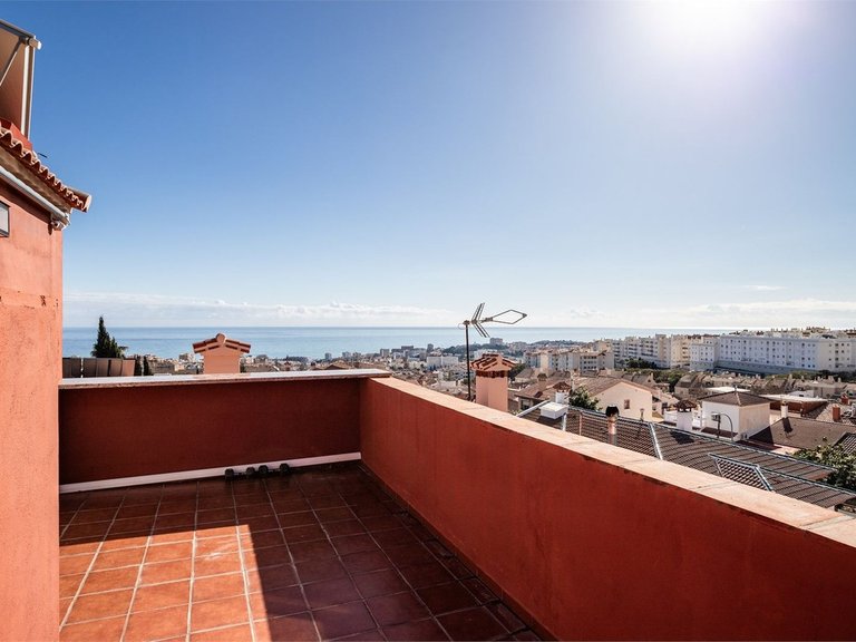 Villa for Sale in Benalmadena, Malaga 1