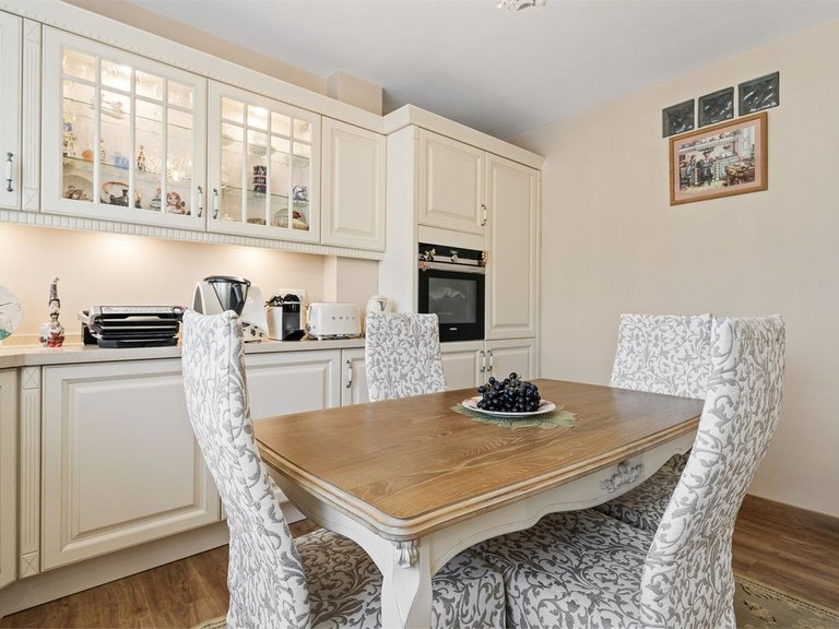 Villa for Sale in Benalmadena, Malaga 10