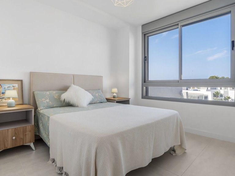 Penthouse for Sale in Estepona, Malaga 12