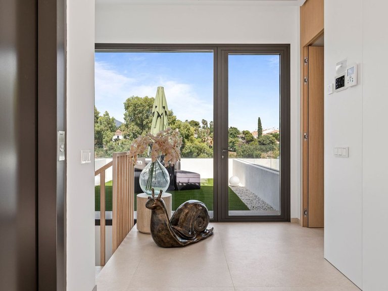 Villa for Sale in Benahavís, Malaga 23