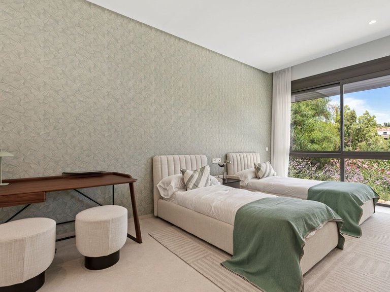 Villa for Sale in Benahavís, Malaga 36