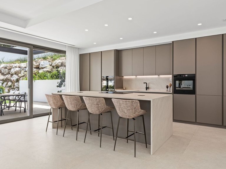 Villa for Sale in Benahavís, Malaga 8