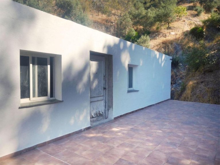 Villa for Sale in Casares, Malaga 3