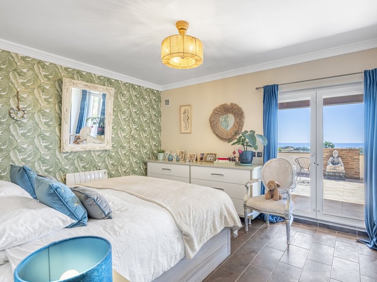 Villa for Sale in Estepona, Malaga 21