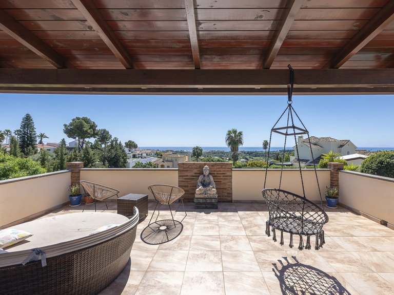 Villa for Sale in Estepona, Malaga 23