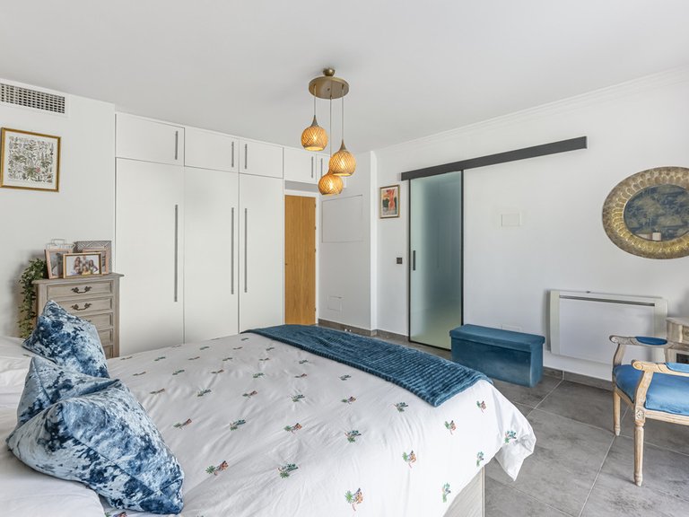 Villa for Sale in Estepona, Malaga 34