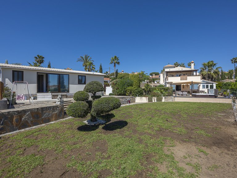 Villa for Sale in Estepona, Malaga 46