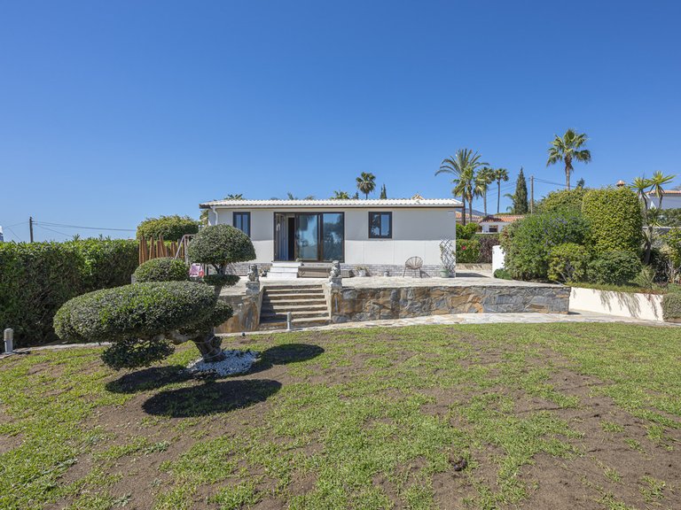 Villa for Sale in Estepona, Malaga 50
