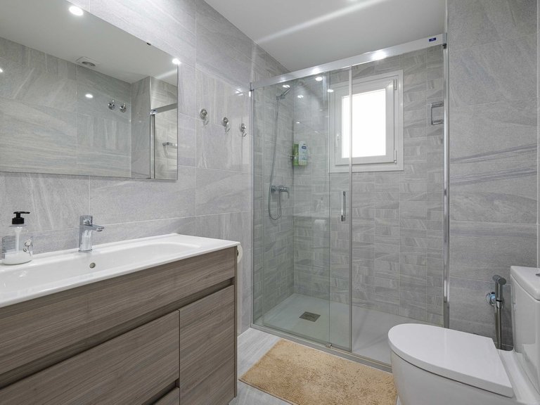 Apartment for Sale in Los Boliches, Malaga 9