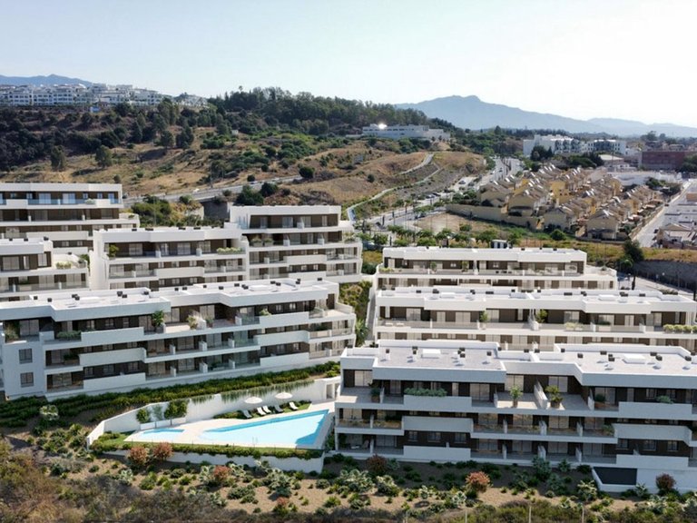 Apartment for Sale in Estepona, Malaga 15