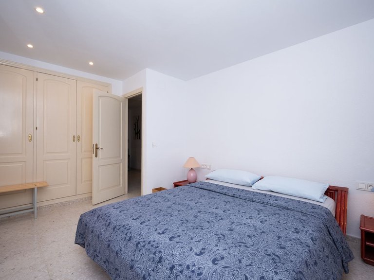 Villa for Sale in Elviria, Malaga 16