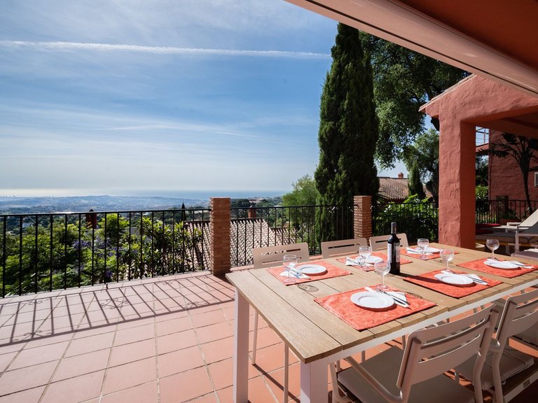 Villa for Sale in Elviria, Malaga 2