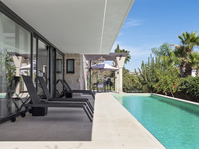 Villa for Sale in Nueva Andalucía, Malaga 37
