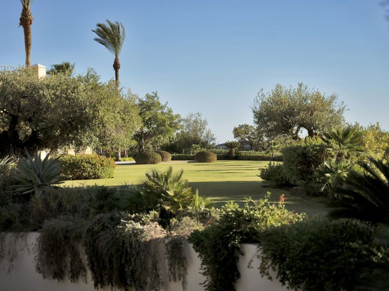 Villa for Sale in Benahavís, Malaga 39