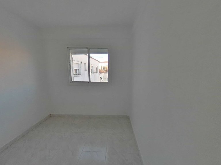 Villa for Sale in Estepona, Malaga 10