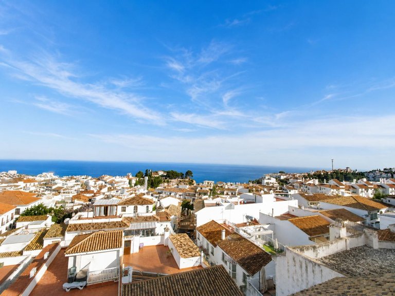 Apartment for Sale in Benalmadena Pueblo, Malaga 17