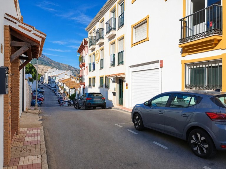 Apartment for Sale in Benalmadena Pueblo, Malaga 31