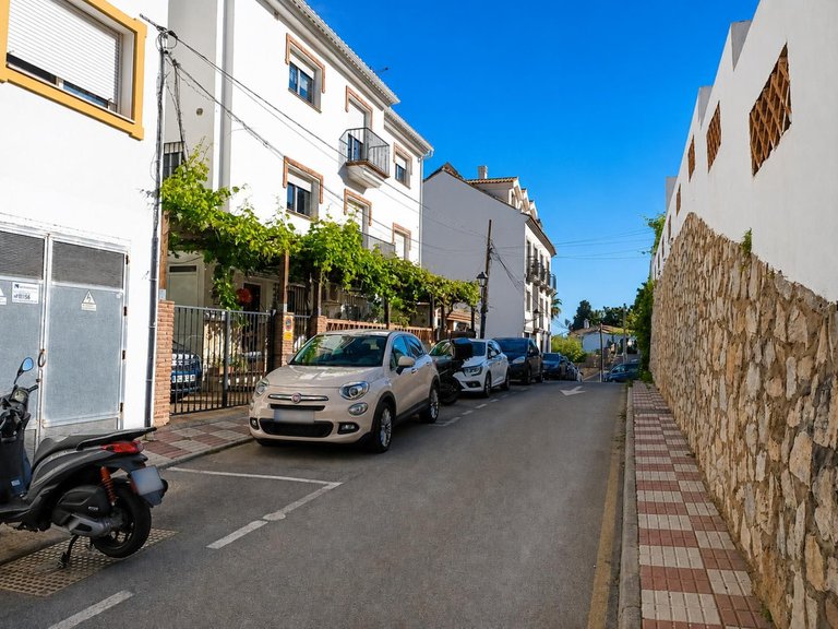 Apartment for Sale in Benalmadena Pueblo, Malaga 32